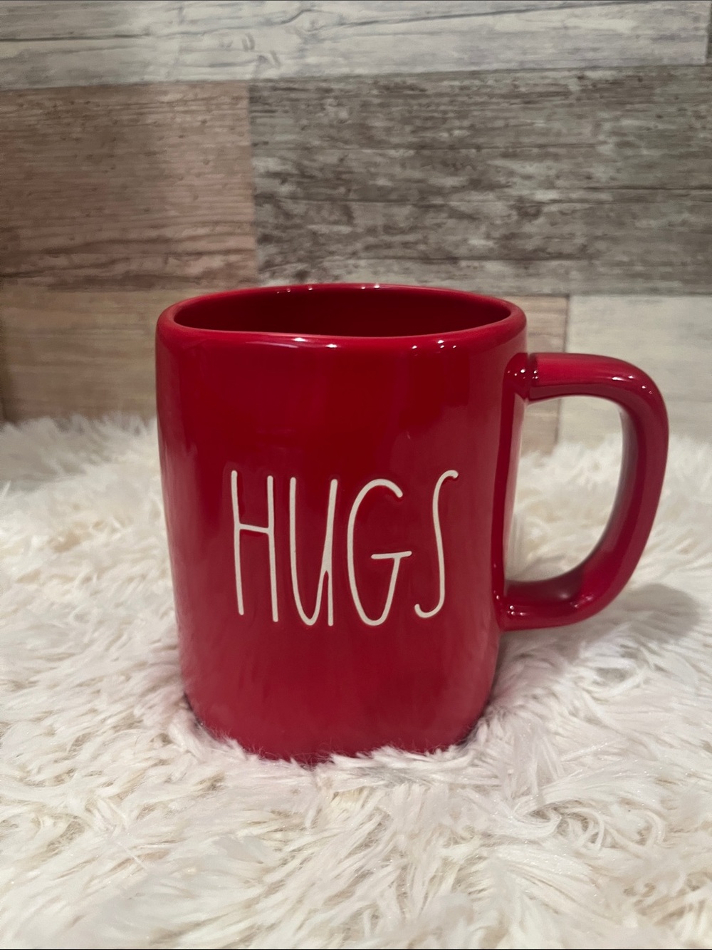 RAE Dunn Hugs and Kisses bright red mug